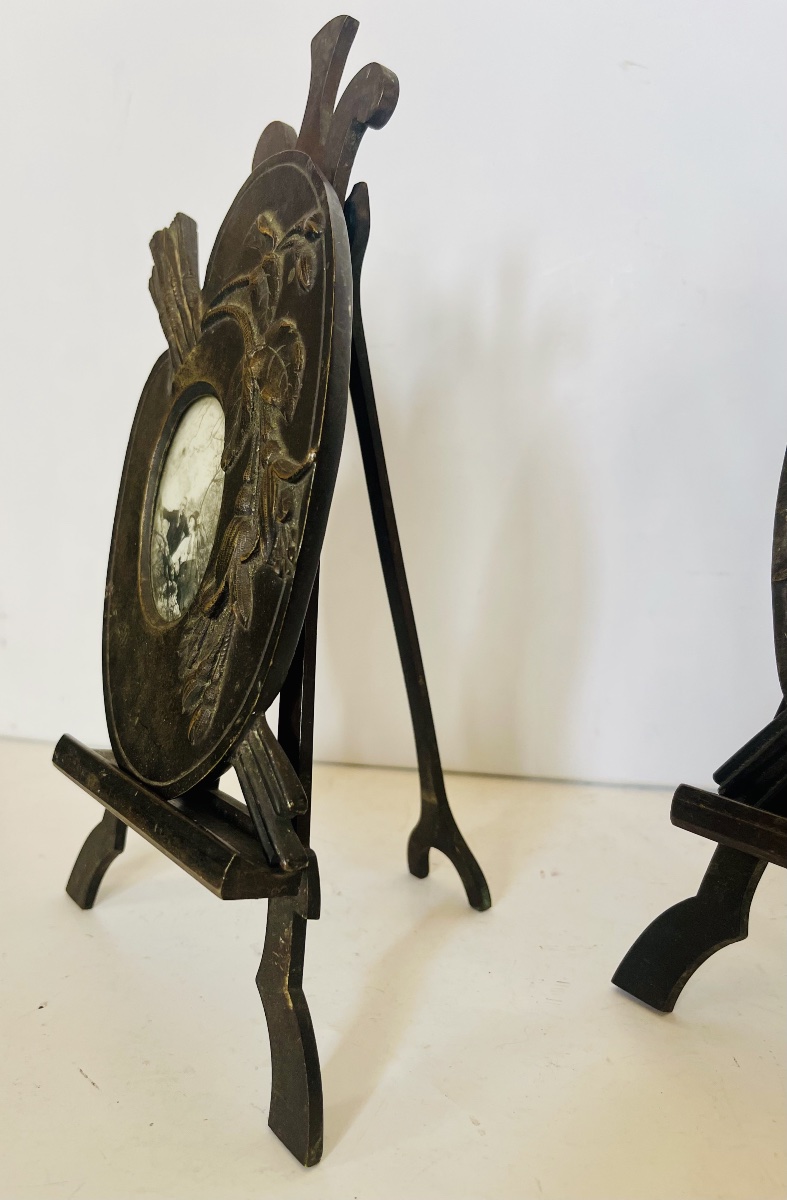 Pair Of Bronze Frames. -photo-6